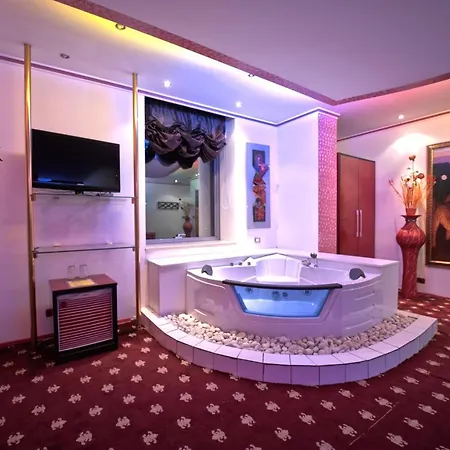 Rosa Blu Hotell 4*