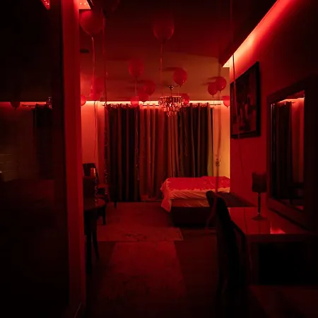 Rosa Blu 4* 地拉那