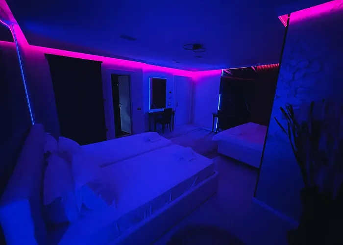 מלון Rosa Blu טיראנה