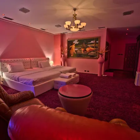 Rosa Blu Hotel 4*