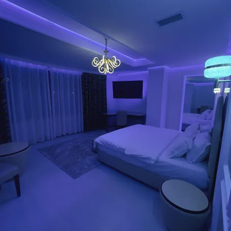 Otel Rosa Blu Tiran