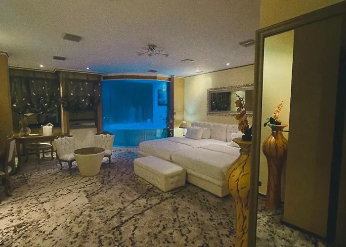 Rosa Blu ホテル ティラナ