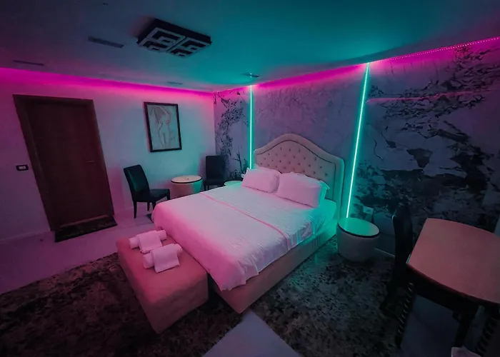 Rosa Blu 4* ティラナ